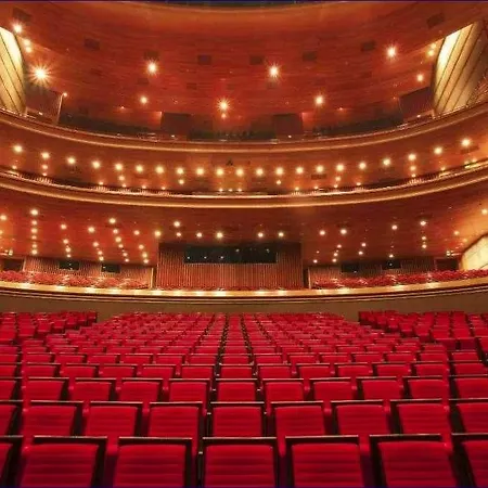 New Opera מלון פריז