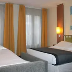 New Opera Hotel 4*