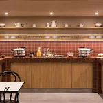 New Opera Hotel
